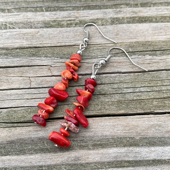 Red Coral gemstone linear drop earrings - Picture 2 of 5
